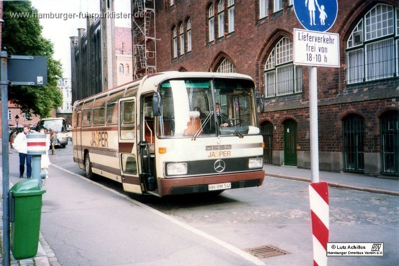 1980,41-12,DB O 303-11 RHP,LA.jpg